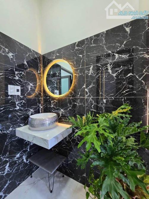 🏘️❤️🔥 HÀNG HIẾM TRUNG TÂM – NHÀ 3 TẦNG KIỆT Ô TÔ HOÀNG THỊ LOAN – DÒNG TIỀN 30TR/THÁNG - 10