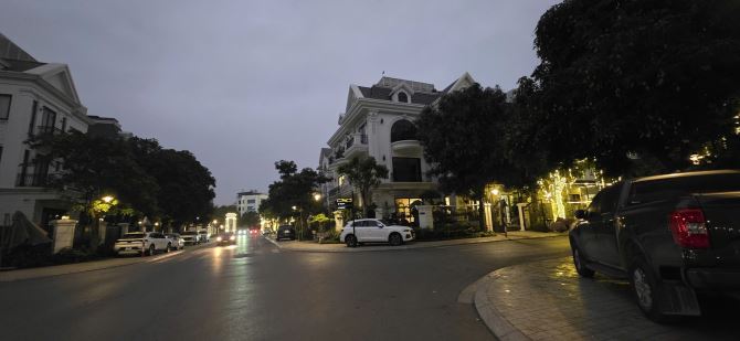 Vinhomes Riverside Long Biên - BTLK - Giá 66 tỷ - 1
