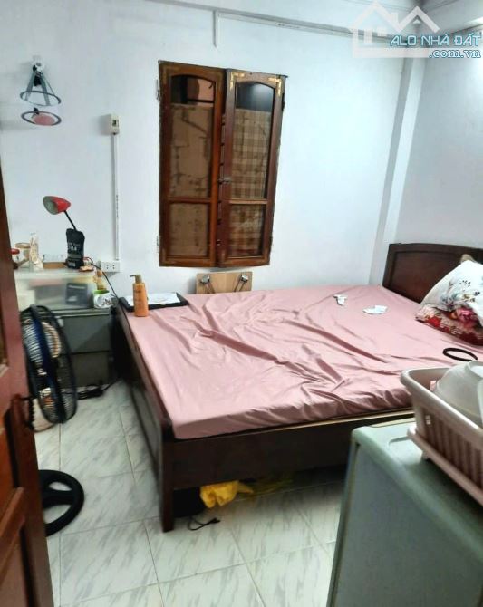 Bán nhà khu Tôn Đức Thắng gần Văn Miếu: 26m x 5T, 4 ngủ sáng thoáng, cho thuê giá tốt. - 2