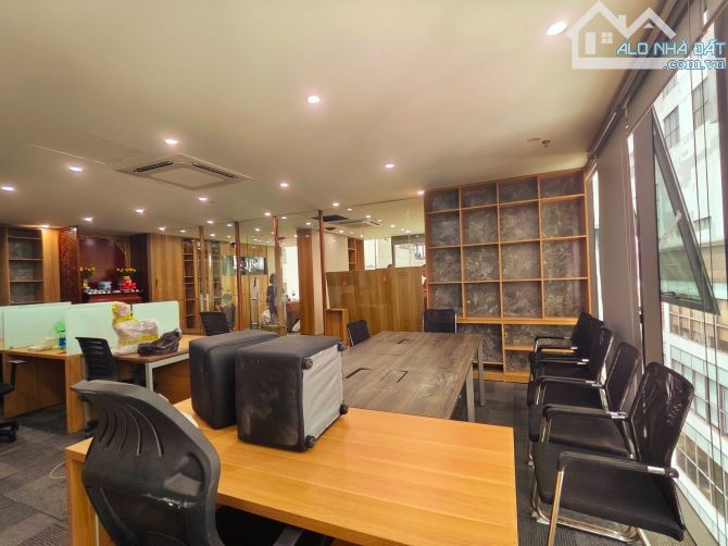 BUILDING LÔ GÓC 10T LÊ VĂN LƯƠNG 105m2, MT RỘNG HIẾM 12m, 81 TỶ ÔTÔ TRÁNH, KINH DOANH ĐỈNH - 3