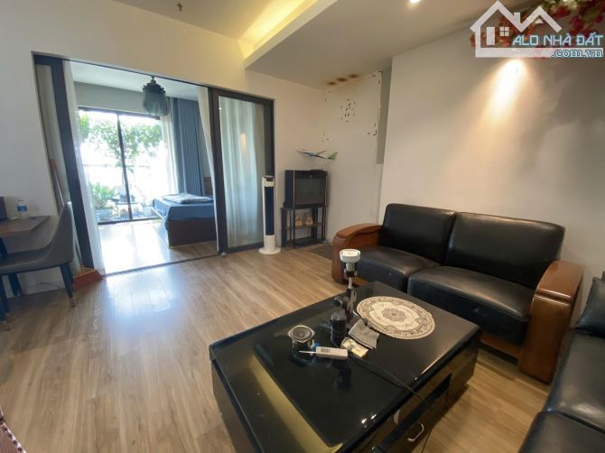Cần bán căn hộ 2 ngủ, tầng 8, chung cư Trinity Tower Nhân Chính Thanh Xuân, HN