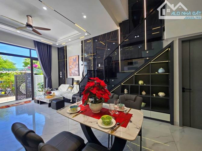 🏘️❤️🔥 HÀNG HIẾM TRUNG TÂM – NHÀ 3 TẦNG KIỆT Ô TÔ HOÀNG THỊ LOAN – DÒNG TIỀN 30TR/THÁNG - 4