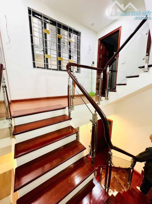 HẠ CHÀO CẢ TỶ BÁN GẤP NHÀ SÁT NGUYỄN THÁI HỌC 46M 5 TẦNG LÔ GÓC KINH DOANH 14 TỶ TL MẠNH - 8