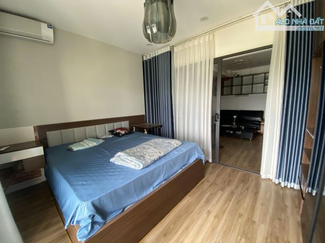 Cần bán căn hộ 2 ngủ, tầng 8, chung cư Trinity Tower Nhân Chính Thanh Xuân, HN
