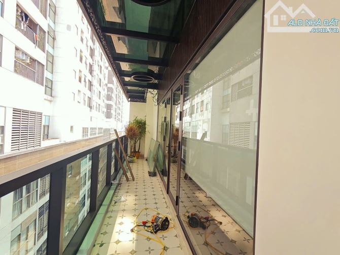 BÁN TOÀ VP LÊ VĂN LƯƠNG 120M2- 9 TẦNG 1 HẦM- LÔ GÓC MT 12.6M- ĐÃ THẦU 1.8TỶ/NĂM- GIÁ 79 TỶ - 8