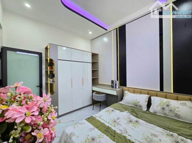 🏘️❤️🔥 HÀNG HIẾM TRUNG TÂM – NHÀ 3 TẦNG KIỆT Ô TÔ HOÀNG THỊ LOAN – DÒNG TIỀN 30TR/THÁNG - 8