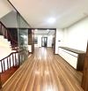 BÁN NHÀ MẶT PHỐ HOÀNG CẦU, 4 TẦNG, VỊ TRÍ ĐẮC ĐỊA, SẦM UẤT, 190 M2, 56 TỶ