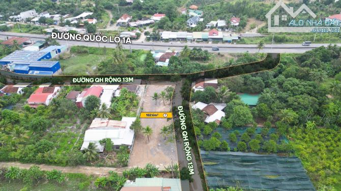Bán đất Sát QL1A - 102,6m² tại Suối Cát (Cũ), mặt tiền đường QH rộng 13m, Giá tốt