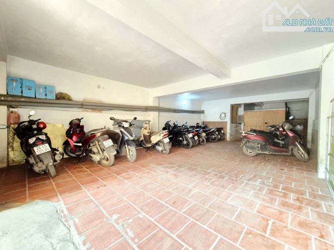 Bán nhà mặt phố Cổ Nhuế, DT 120m, 4 tầng, MT 6m, giá 37 tỷ. - 1