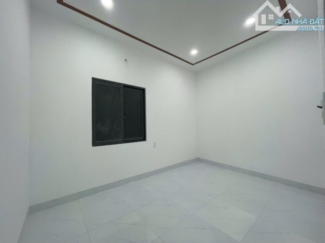 Nhà Suối Hiệp mặt tiền đường nhựa 1tỷ295 - 2