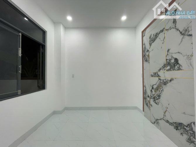 Nhà Suối Hiệp mặt tiền đường nhựa 1tỷ295 - 3