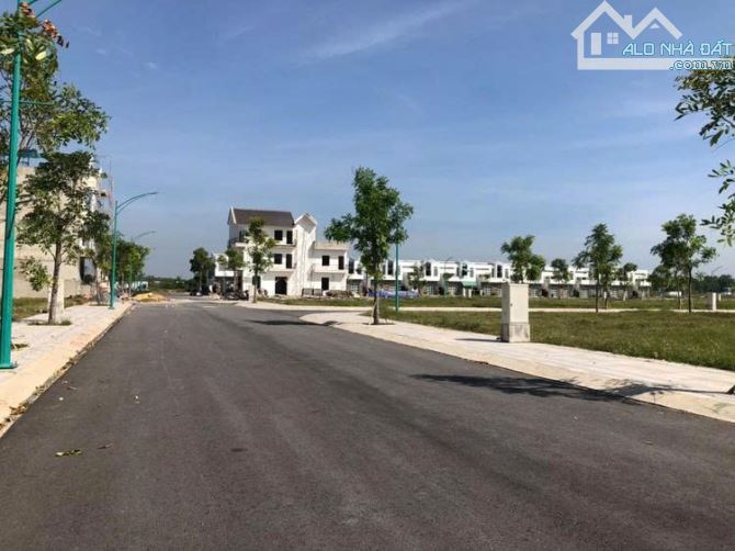 BÁN ĐẤT GẦN VINHOMES QUẬN 9 CHỈ VÀI BƯỚC CHÂN, GIÁ CHỈ 30TR/M2, SHR, HƯỞNG LỢI TỪ VÀNH ĐAI - 3