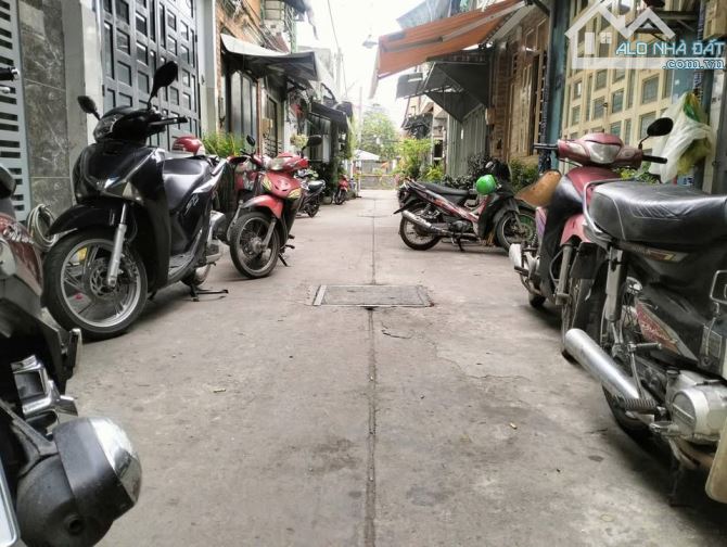 BÁN NHÀ 36M2-CHỢ VĨNH LỘC B- GIÁ CHỈ 1 TỶ 790TR-GỌI CHO EM XEM NHÀ - 3