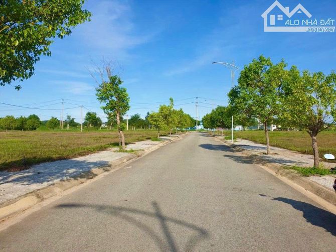 Bán lô đất 12x22m Khu Hỗn hợp VSIP Quảng Ngãi - Hướng Nam | Giá 12 triệu/m2 - 3
