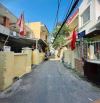 BÁN ĐẤT TẶNG NHÀ CẤP BỐN ĐƯỜNG TRẦN CAO VÂN NGANG 6m4