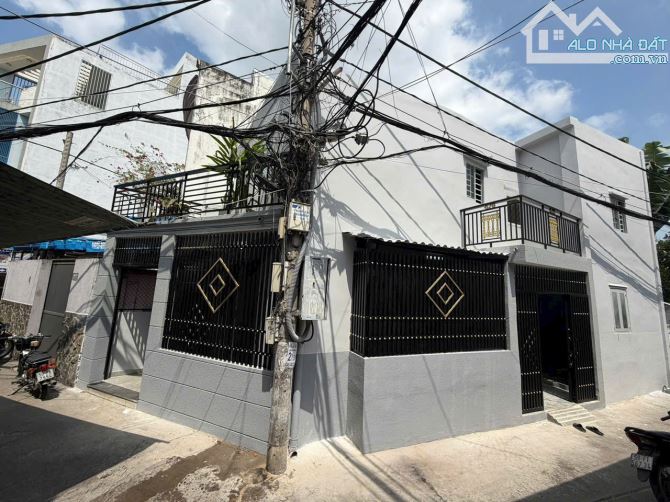 Bán nhà hẻm xe hơi Trường Chinh, P. 13, Tân Bình, Dt 4.5x12.6m, 57m2 đất, 2 tầng, 3PN,