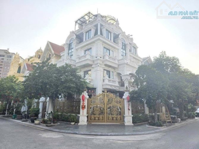 Biệt Thự víp Lô góc có 102 pháp vân, linh đàm, hoàng mai 340Mx4TxMT36m nhỉh 100 tỉ có TL