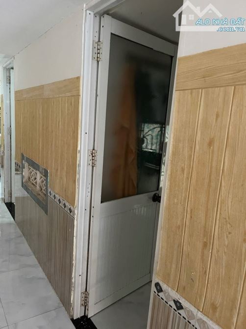 BÁN ĐẤT TẶNG NHÀ PHÓ ĐỨC CHÍNH – 100M² – ĐƯỜNG 7M5 – GIÁ TỐT 🔥