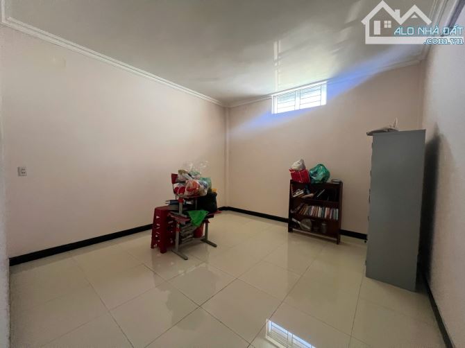 BÁN NHÀ MẶT TIỀN NGUYỄN LƯƠNG BẰNG Phường Pleiku Gia Lai - 1