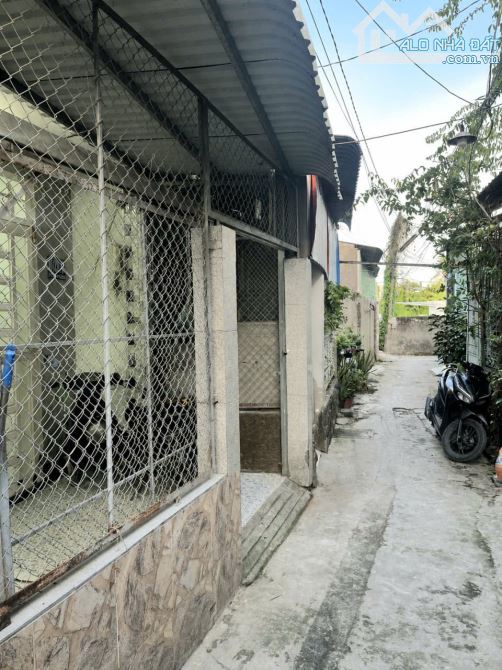 Nhà 3 phòng ngủ hẻm Tầm Vu – Giá 3,5 triệu - 1
