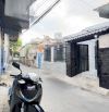 Nhà cấp 4, 72m² 2 pn hẻm xe hơi thông, sổ riêng