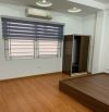 Cho thuê nhà 5 tầng dt 50m 6 PN mặt ngõ oto tránh nhau phố trần Cung Cầu Giấy