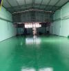 Xưởng Dĩ An 300m²/20tr nền epoxy đường cont điện 3fa sản xuất