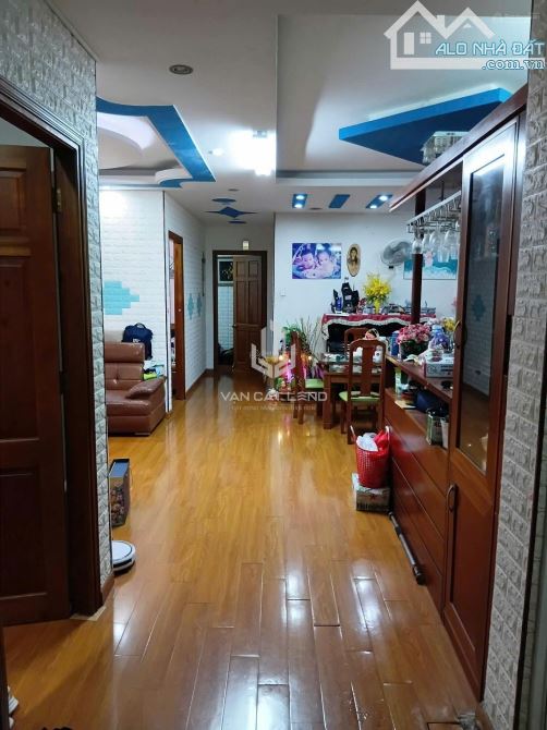 bán gấp chung cư lô B - 199 Nam Kỳ Khởi Nghĩa 1PN, CÓ CĂN 2PN VÀ 3PN. LIÊN HỆ CÓ THÊM SP.