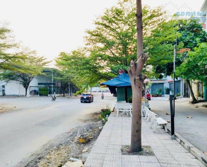 ĐẤT KDC KIẾN Á PHƯỚC LONG B_QUẬN 9_ĐỐI DIỆN THE GLOBAL CITY_NGANG 5M_HÀNG HIẾM - 1