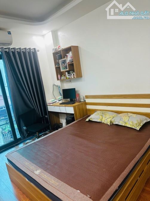 Bán nhà 40m2 gần ga nhổn ngõ thông fadil đỗ cửa 4 tầng 2 thoáng 50m ra mặt phố 6.15 tỷ - 6