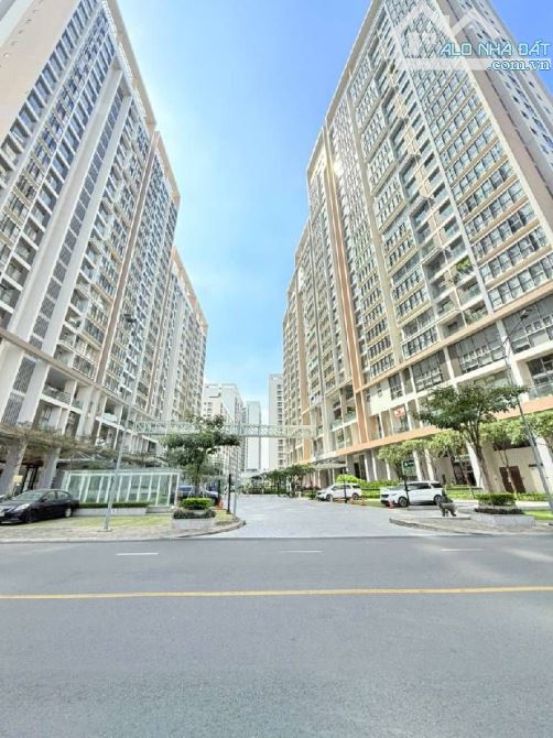 Bán gấp căn chung Midtown Phú Mỹ Hưng 80m2 - Nhỉnh 9 tỷ - 7