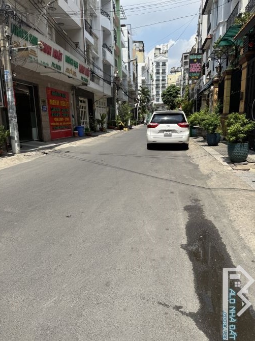 NHÀ 3 TẦNG VIP QUẬN 10 - ÔTÔ 7 CHỖ QUAY ĐẦU - THÍCH HỢP KINH DOANH ĐA NGÀNH NGHỀ NHỈNH 11T