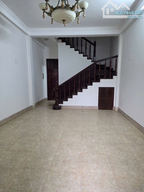 BÁN NHÀ PHỐ TRẦN DUY HƯNG CẦU GIẤY DT 90M 5 TẦNG GARA Ô TÔ THÔNG KINH DOANH GIÁ CHỈ 27 TỶ — ảnh 3