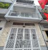 Nhà HXH cách Mặt tiền Trần Phú 15m -  35m2 -  Gía: 9T