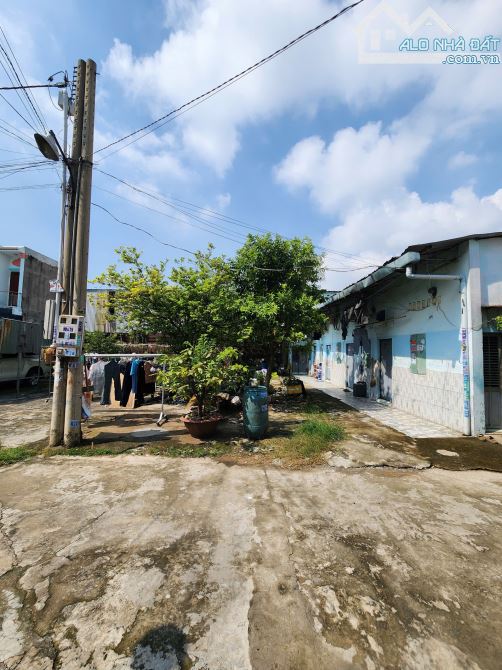 Bán đất 5.5x18m, hẻm ĐT.743 p. An Phú gần chợ Đông Đô