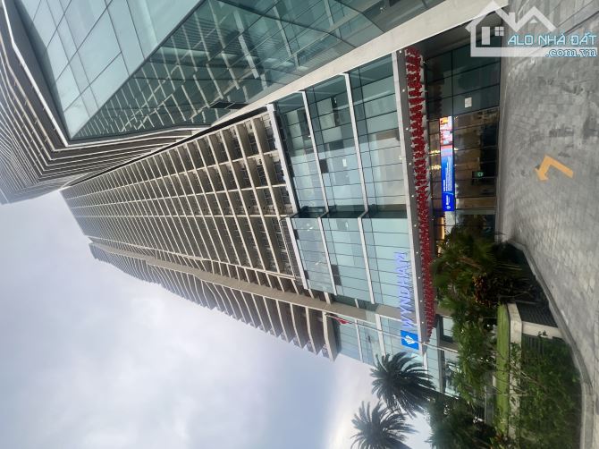 Bán căn hộ cao cấp Soleil Ánh Dương Võ Nguyên giáp 1 phòng ngủ giá 4 tỷ cắt lỗ
