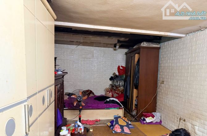 Bán nhà Hàng Buồm, diện tích sử dụng 30m2, 2 tầng, mặt tiền 5m, 6 tỉ, kinh doanh homestay