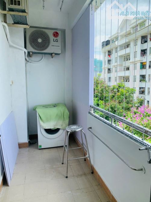 Bán chung cư giá rẻ sổ hồng riêng Trần Trọng Cung quận 7 - 2