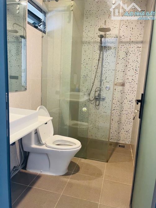 NHÀ ĐẸP NHƯ BỨC TRANH - 4 TẦNG - ĐĂNG VĂN BI - TRƯỜNG THỌ 98M2 - GIÁ 11.8 TỶ - 3