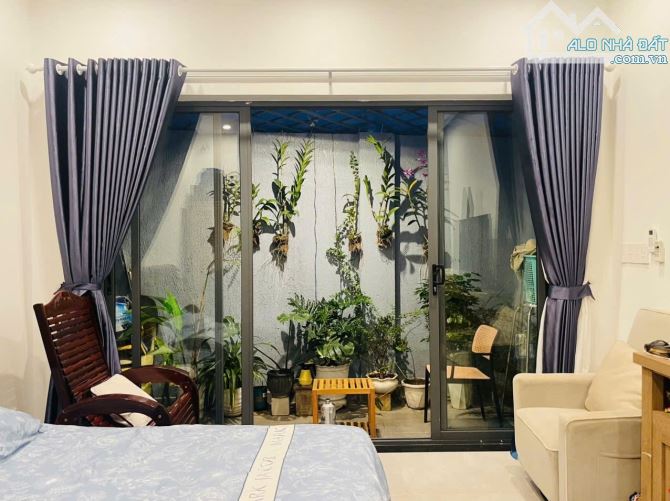 NHÀ ĐẸP NHƯ BỨC TRANH - 4 TẦNG - ĐĂNG VĂN BI - TRƯỜNG THỌ 98M2 - GIÁ 11.8 TỶ - 5