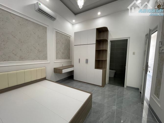 Nhà lầu Tân Cổ Điển mới xây dựng mặt tiền Bờ Cờ gần bệnh viện Đa Khoa Tỉnh, Tp Mỹ Tho - 6