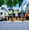Cho Thuê Nhà GÓC 2MT: 53 Nguyễn Trãi - Quận 5 - 21x32m, 4 tầng