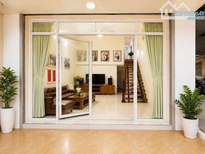 BÁN NHÀ 2 TẦNG DT 122,5M² – KHU HỒ ĐÁ, HỒNG BÀNG – GIÁ 6,68 TỶ