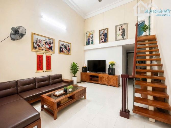 BÁN NHÀ 2 TẦNG DT 122,5M² – KHU HỒ ĐÁ, HỒNG BÀNG – GIÁ 6,68 TỶ - 1