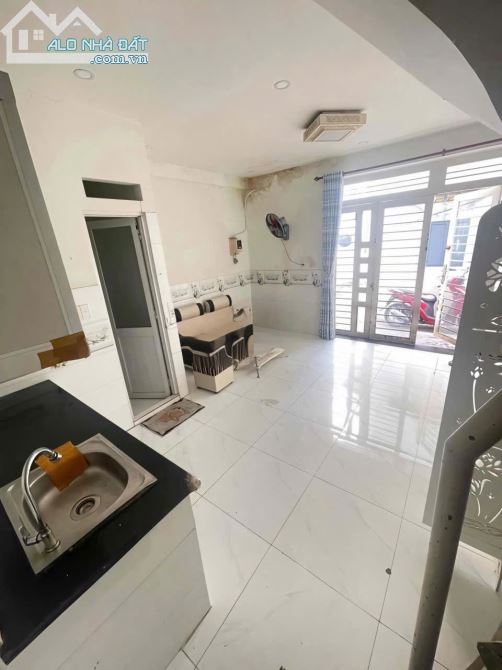 🌈🏡NNC GÒ VẤP - 30M2 - TRỆT LẦU + 2PN2WC - NHÀ ĐẸP + SẠCH SẼ - CHỈ 8TR/ THÁNG 🍀 - 1