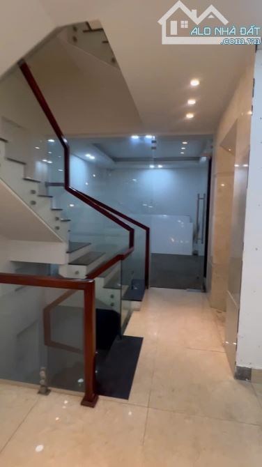 Cho thuê nhà Mặt tiền Phạm Ngũ Lão phường 3 Đà Lạt giá 32 triệu/tháng - 4