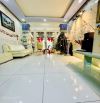 Nhà Bình Hưng sát Quận 8 - ngang 7x16m - 3 tầng chỉ 11.97 tỷ