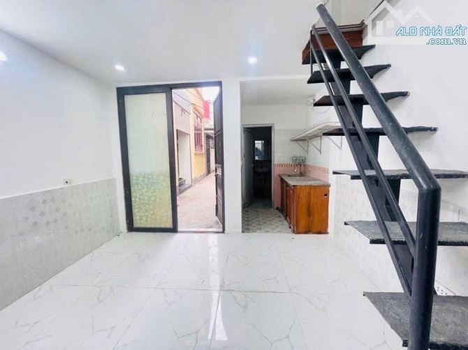 BÁN NHÀ 2 TẦNG NGAY PHỐ ẨM THỰC VŨ LĂNG GIÁ 2.75 tỷ