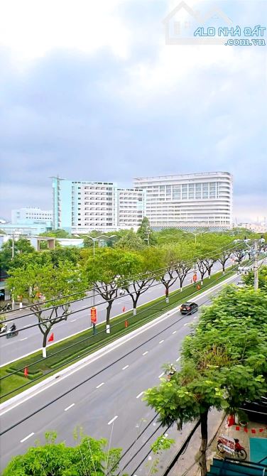 CHỈ 9,5 TỶ CÓ NHÀ 3 TẦNG 3 MÊ FULL NT GỖ TỰ NHIÊN, Đ. LÊ VĂN HIẾN, GẦN BV SẢN NHI NGŨ.H.S - 10
