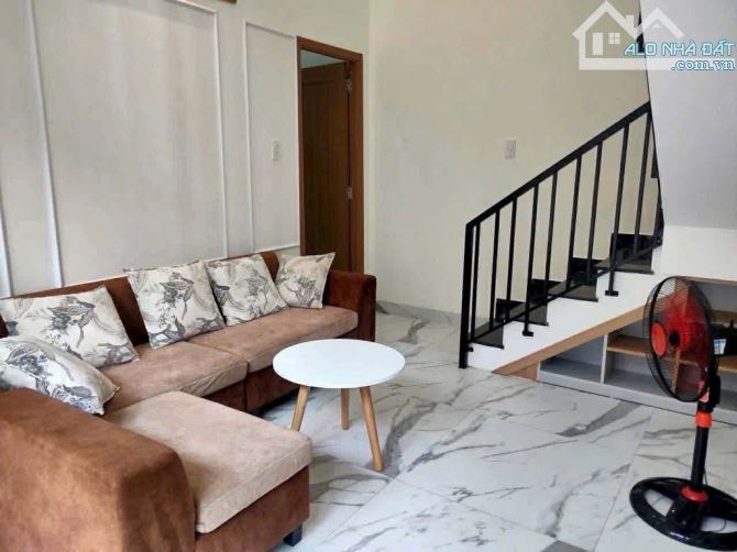 🔆 NHỈNH 3 tỷ có ngay NHÀ 3 TẦNG PHẠM NHỮ TĂNG 📍dt51m2 ngang 10m 👉🏻 Công năng nhà đầy đ - 2
